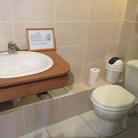 Chez Nahiko Paris Massy Apartment *